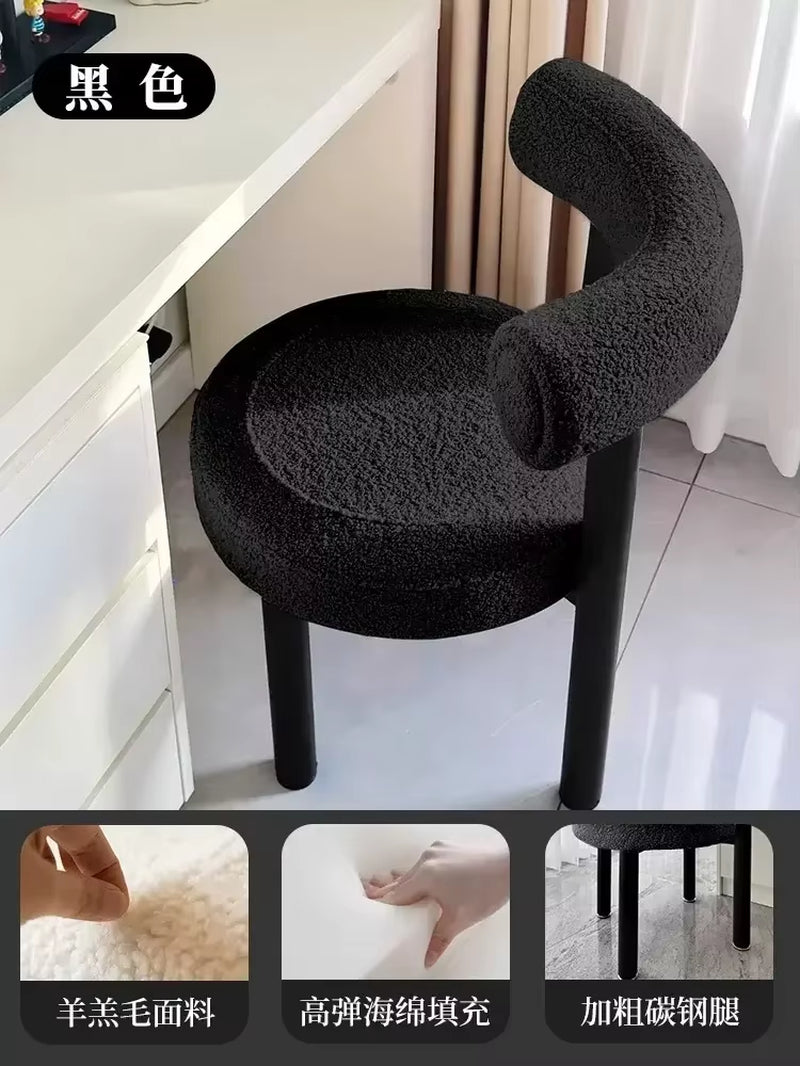 Backrest Lounge Chair Luxury Designer Seat Dresser Makeup Stool Room Furniture Stylish Lounge Seat Comfortable Vanity Chair