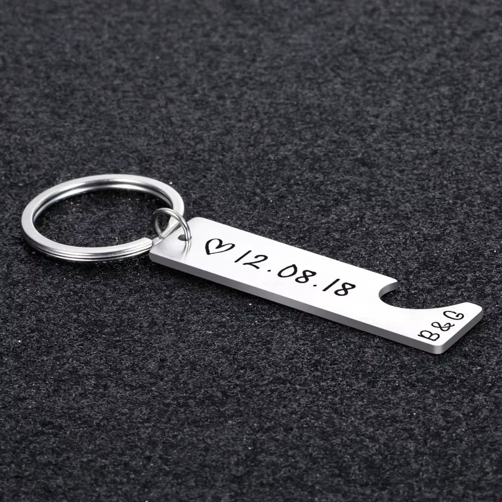 Customized Couples Keychain Boyfriend Girlfriend Keyring Husband Anniversary Valentine Day Gift Pinky Promise Women Men Keychain