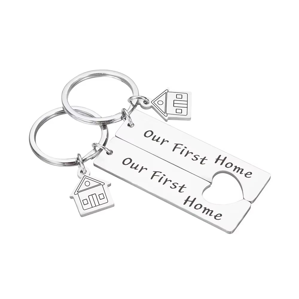 Customized Couples Keychain Boyfriend Girlfriend Keyring Husband Anniversary Valentine Day Gift Pinky Promise Women Men Keychain