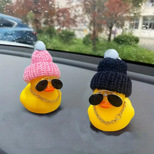 Cute Cartoon Duck Shaped Design Car Ornament, Adorable Duck Car Decoration, Universal Car Interior Accessories for Women & Men, Perfect Gift for Duck Enthusiasts, Decorative Accessories